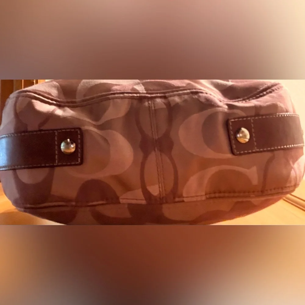 Coach Zoe Optic Signature Large Hobo Handbag Ex Cond FIRM RESERVED - Picture 7 of 11